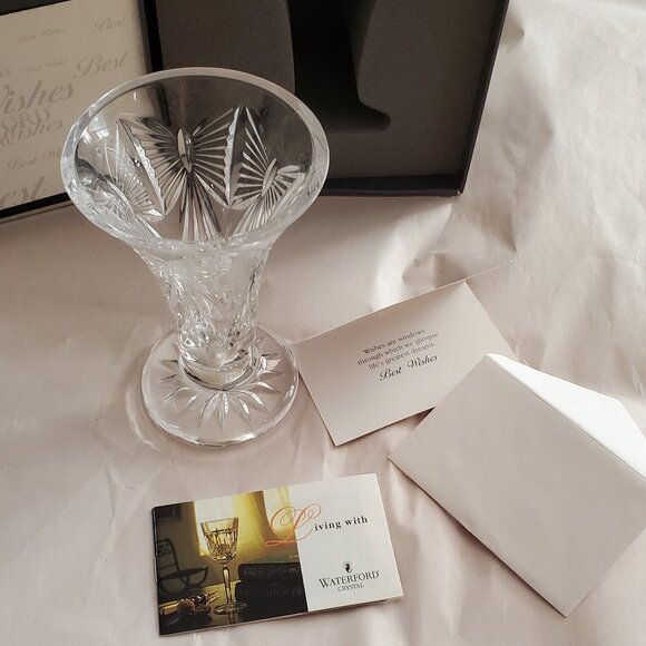 Waterford Crystal "Best Wishes" 6" vase in original box - Picture 6 of 9